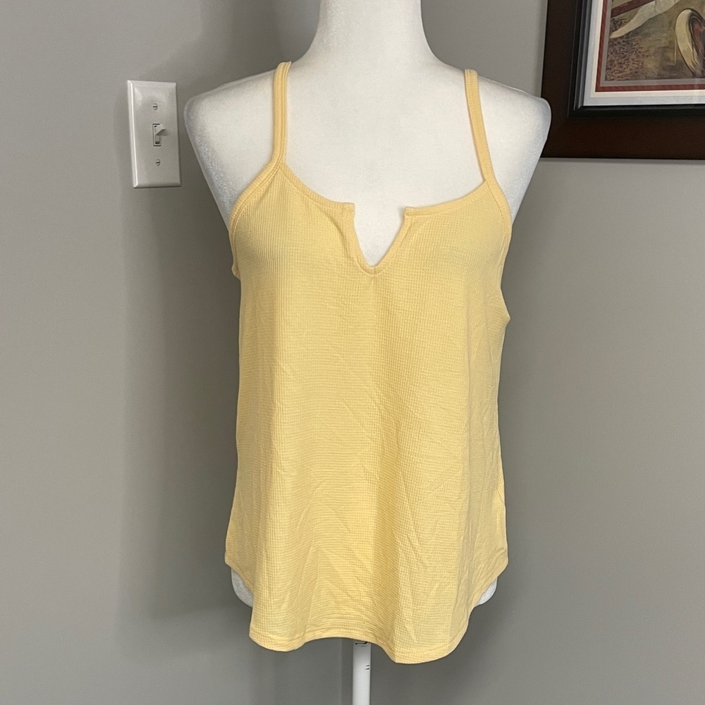 Athleta Wind Down Pale Yellow Sleep top tank cami size Medium NWT